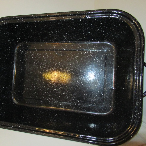 Vintage Speckled enamel roasting Pan - Picture 2 of 11